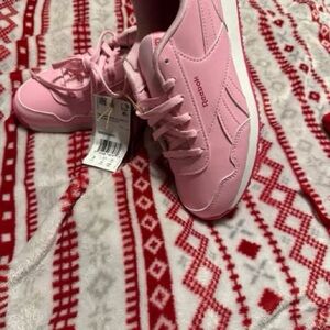 Reebok Women's Soft Pink Sneakers